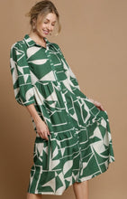 Load image into Gallery viewer, Green and White Abstract Print Midi Dress
