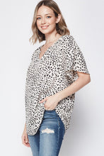 Load image into Gallery viewer, Ivory Leopard Print - Curvy
