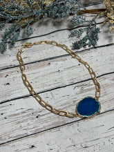 Load image into Gallery viewer, Semi-precious Stone Pendant Necklace
