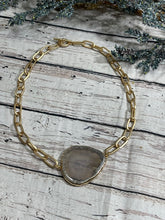 Load image into Gallery viewer, Semi-precious Stone Pendant Necklace
